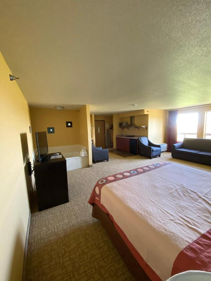 Super 8 By Wyndham Jackson Mn Hotell Exteriör bild