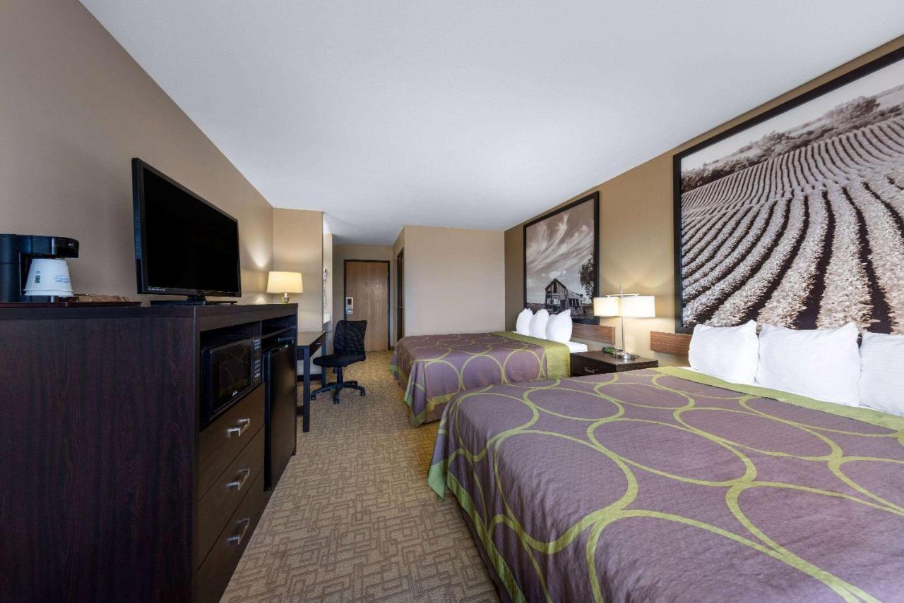 Super 8 By Wyndham Jackson Mn Hotell Exteriör bild